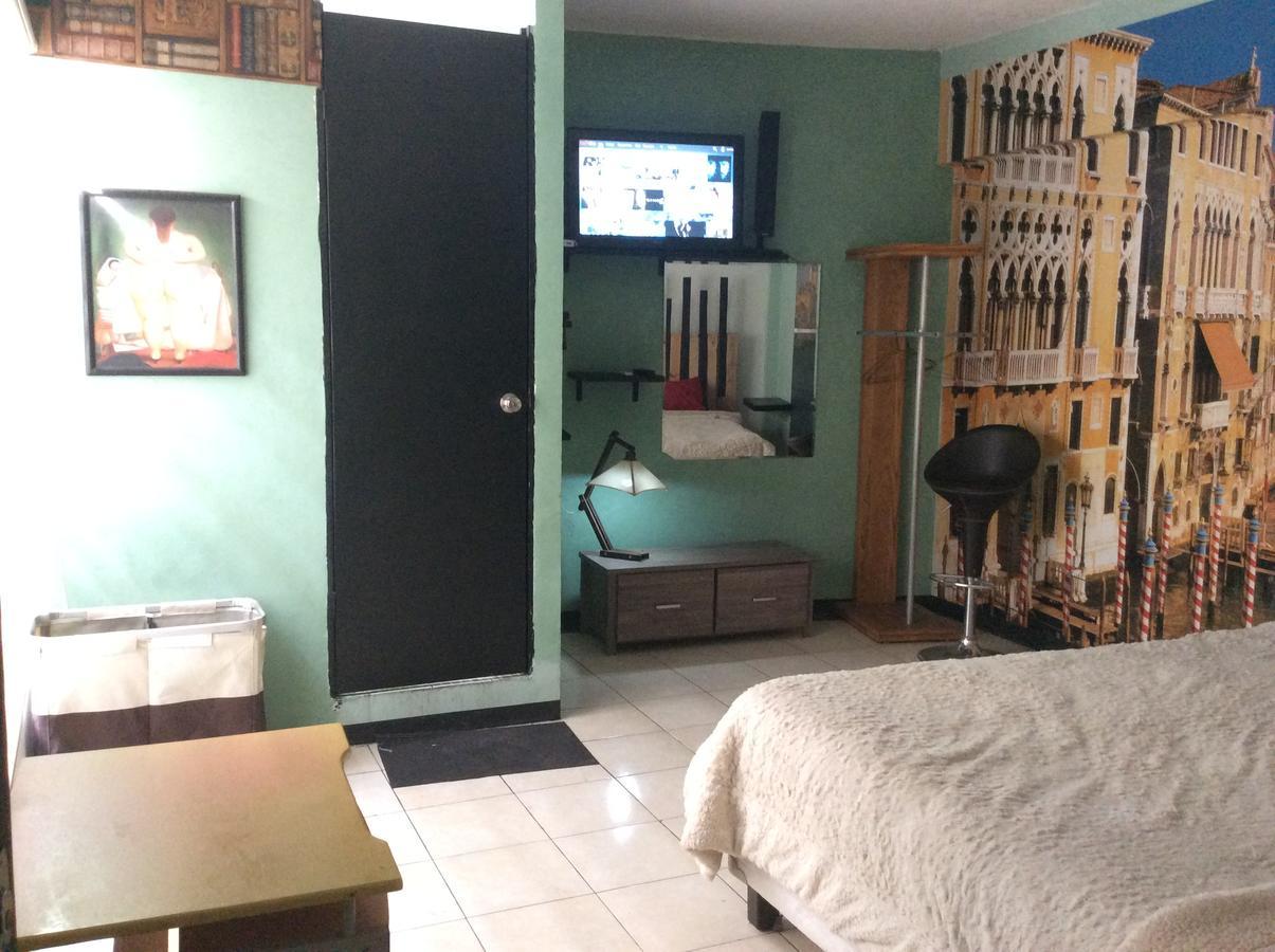 Hostal 50 Халапа Екстер'єр фото